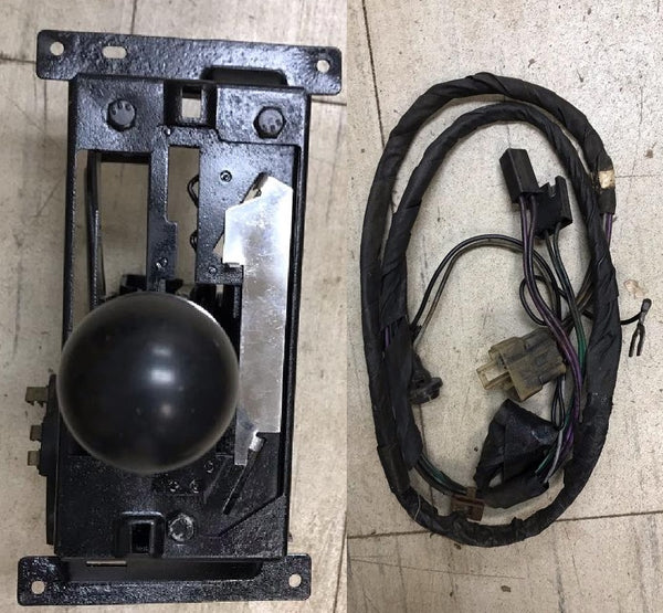 FLOOR SHIFTER DUAL GATE, AUTO, USED, 68 GTO