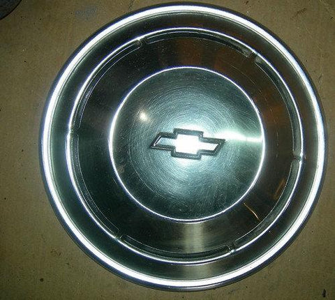 HUB CAP ,DOG DISH 68-70 CHEVY USED EACH