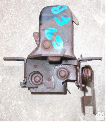 HOOD LATCH, USED, LESS HANDLE