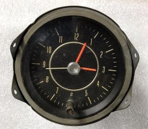 DASH CLOCK ,USED 68 69 CUTLASS 442