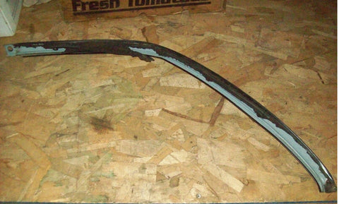 ROOF WEATHERSTRIP RETAINER ,LEFT USED 73-77 ELCAMINO