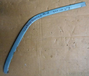 QUARTER GLASS UPPER MOLDING, PAINTED RIGHT 66-67 CHEVELLE 300