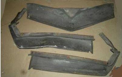 FRONT BUMPER FILLERS SET ,USED RUBBER,  77 GRAND PRIX