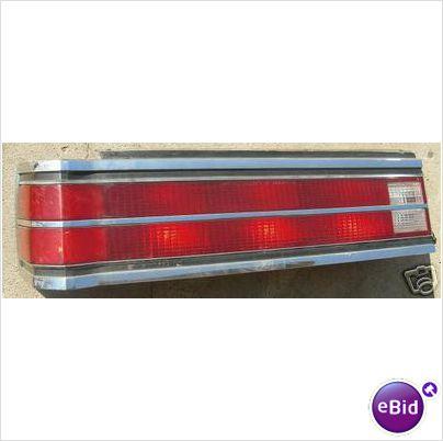 TAIL LIGHT ASSEMBLY, RH, 80-4 ELECTRA PARK, USED