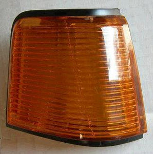 CORNER OR SIDE MARKER LIGHT, RH, NEW, NEXT TO HEADLAMP