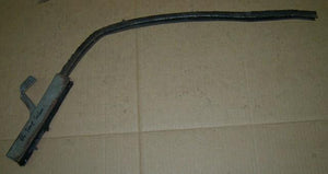 QUARTER GLASS CHANNEL, FOR SEDANS, LEFT SIDE, MOUNTS ON REAR OF ROOF, USED