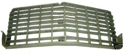 FRONT GRILL, 71 CAPRICE, USED, IMP, HAS SMALLER SQUARES