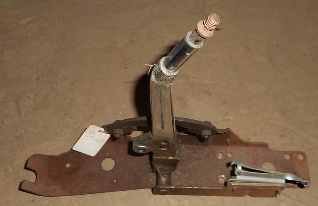 FLOOR SHIFTER, AUTO, USED, 67-69 CUTLASS 442