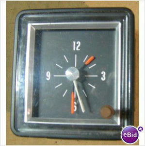 DASH CLOCK, 72 OLDS 88 98. USED